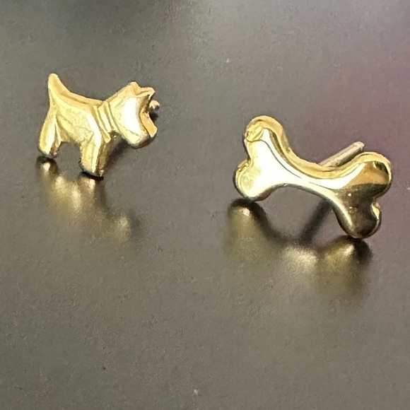14k Gold Dog and Bone Mismatched Tiny Stud Earrings - Picture 4 of 12